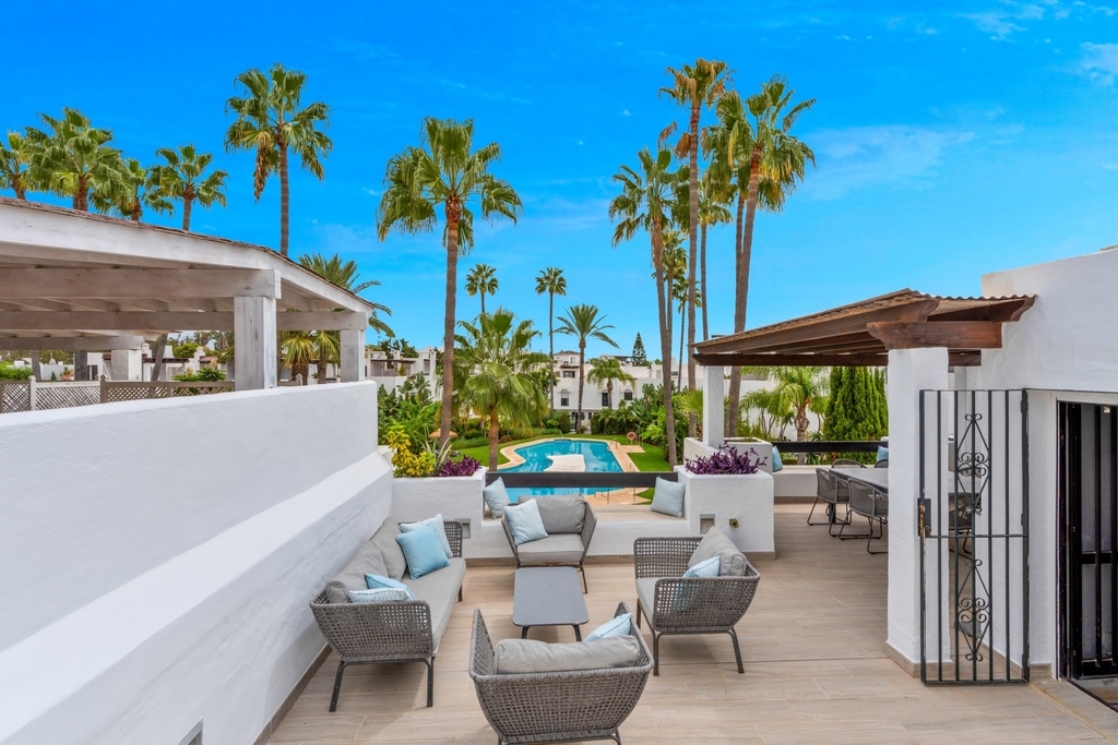 Charming townhouse in Guadalvillas